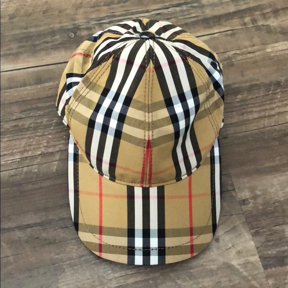 Burberry women’s baseball hat